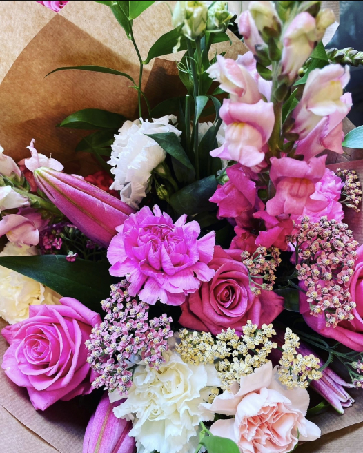 Anna May Floristry | Lucan | Experience the Joy of Fresh Flowers, Introducing Our Flower Subscription Service with Nationwide Delivery