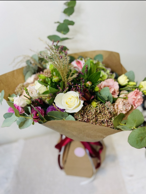 Anna May Floristry | Lucan | Experience the Joy of Fresh Flowers, Introducing Our Flower Subscription Service with Nationwide Delivery