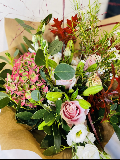 Anna May Floristry | Lucan | Experience the Joy of Fresh Flowers, Introducing Our Flower Subscription Service with Nationwide Delivery