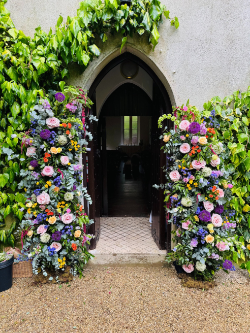 Anna May Floristry Ltd  | Rathgar | BrookLodge Wedding Flowers Wicklow with Anna May Floristry