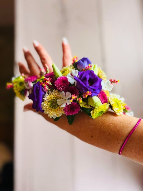 Anna May Floristry Ltd  | Rathgar | The Wild Bloom Handpiece A New Take on Debs Flowers