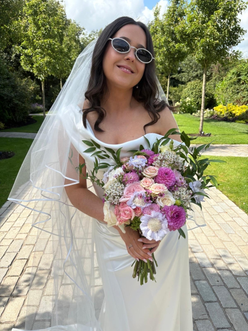 Anna May Floristry Ltd  | Rathgar | A Romantic Summer Wedding at The Station House Hotel Siofras Story