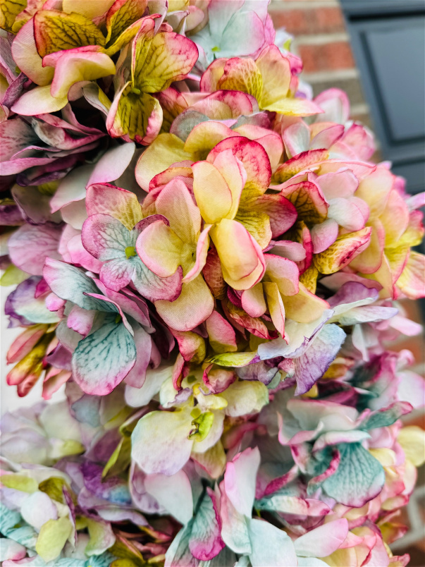 Wreaths  | Luxury Silk Hydrangea Wreath – Timeless Beauty on a Willow Base