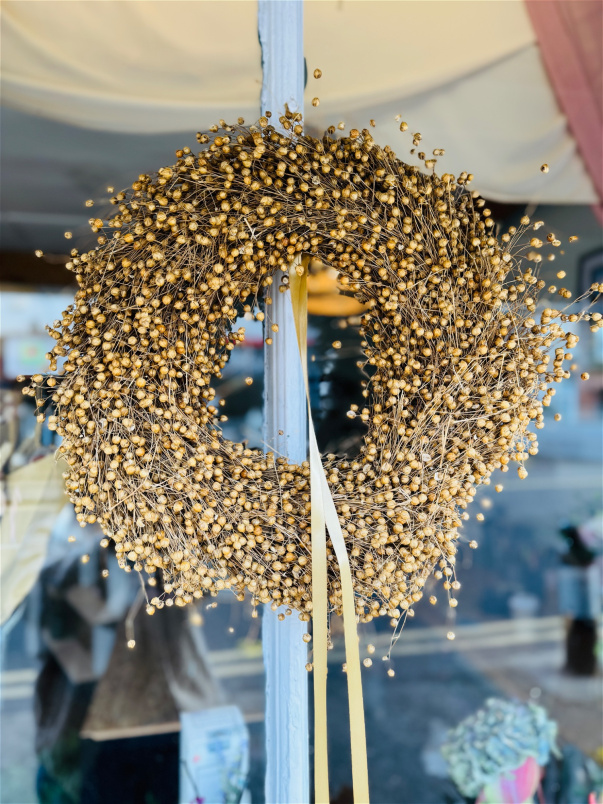 Wreaths  | Golden Seed Pod Wreath