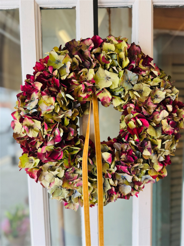 Wreaths  | Fresh Hydrangea Wreath