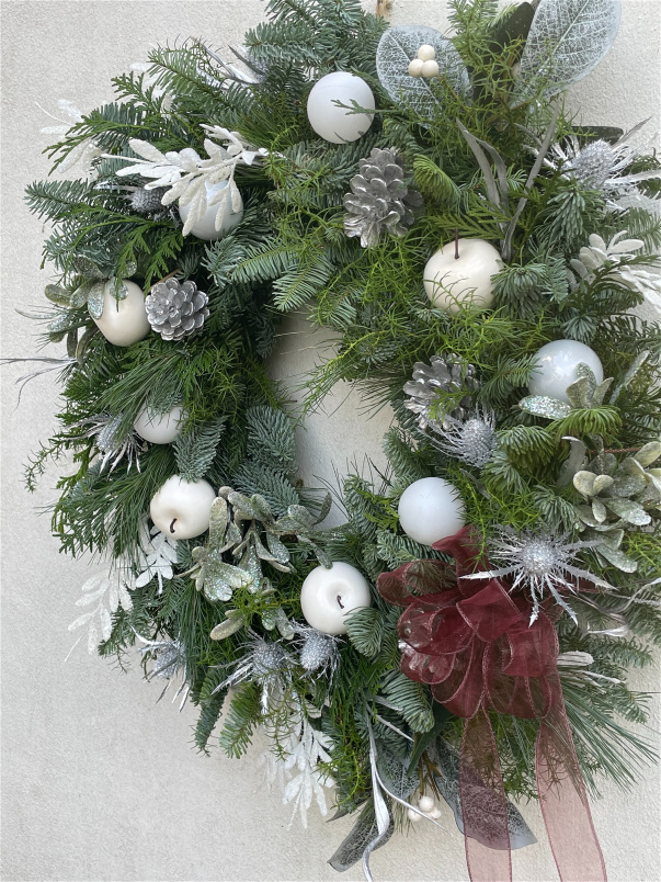 Bespoke Handmade Christmas Wreath | Bespoke Handmade Christmas Wreaths