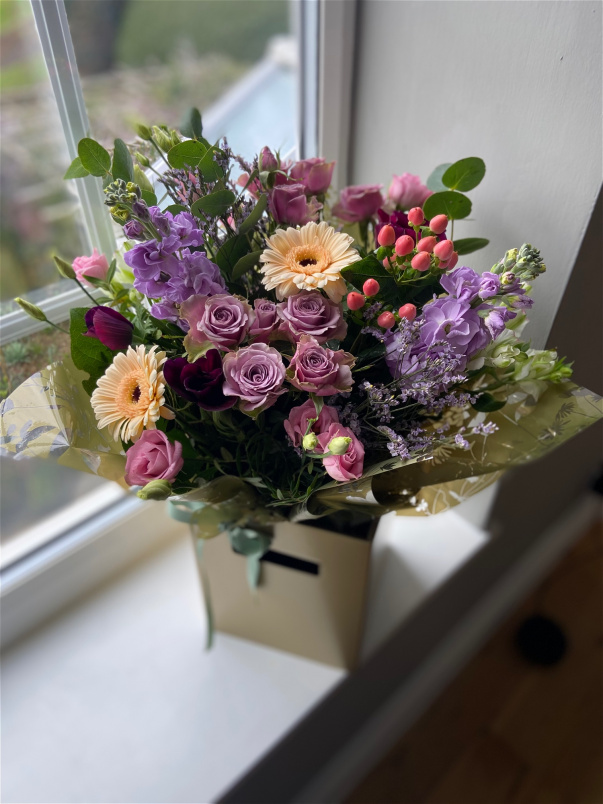 Bouquets | Mother's Day | Pinks and lilacs