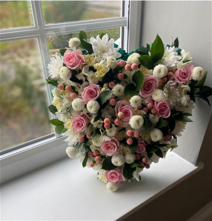 Funeral Flowers | Mother's Day | Seasonal Wreaths | Mothers Day wreath