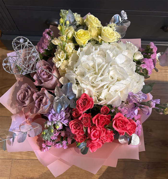 Bouquets | Valentines Day | Bright vibrant