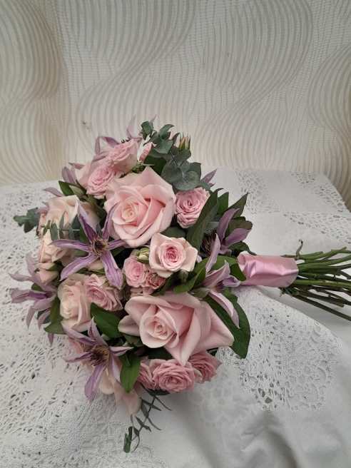 Heather's Flower Studio | Fawley | Flowers delivered to Hythe