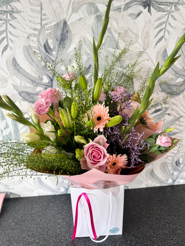 Bouquets | Go Wild Florist Choice