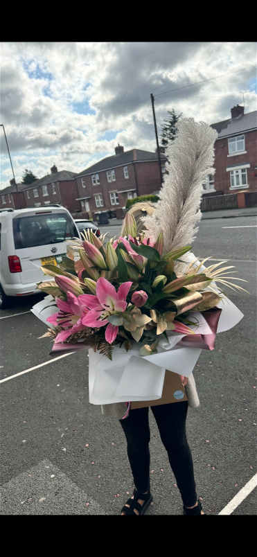 Bouquets | Lillies Love