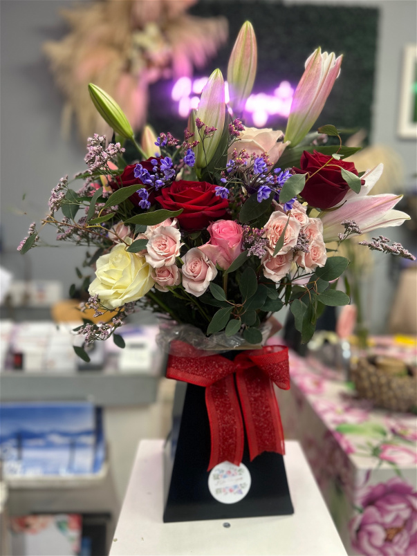 Mixed Rose Bouquet