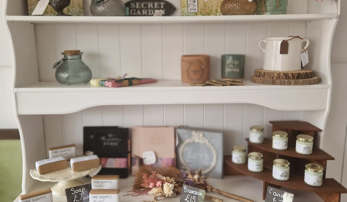 Lavender Moon Florist | Portsmouth | Home