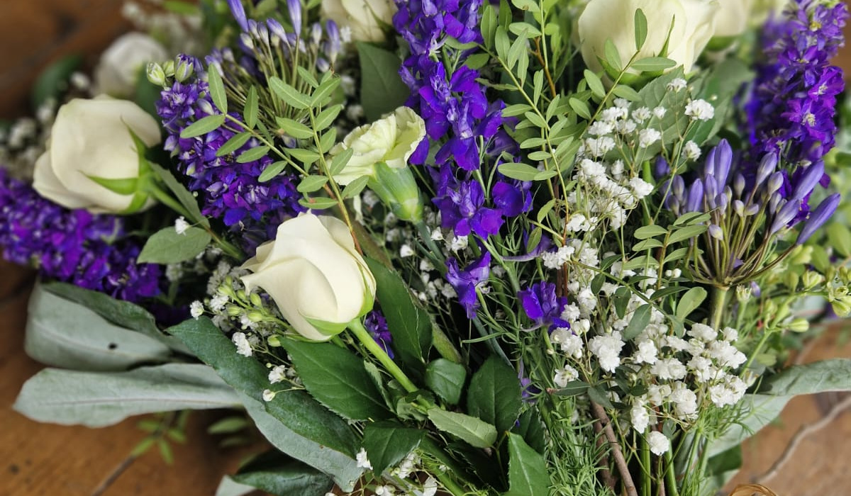 Lavender Moon Florist | Portsmouth | Home