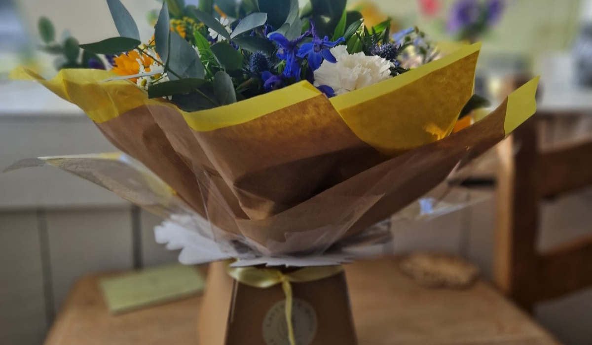Lavender Moon Florist | Portsmouth | Home