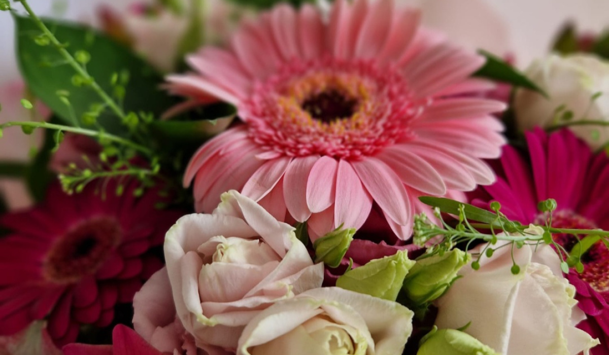 Lavender Moon Florist | Portsmouth | Home