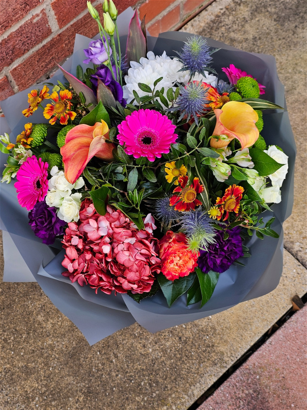 Hand-tied Bouquets | Hand Tied Bouquet