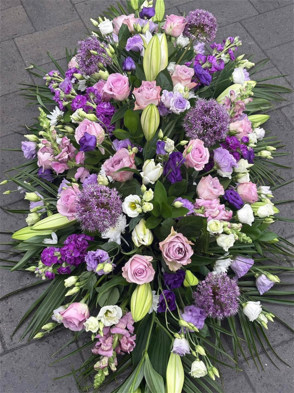 Funeral Flowers | Casket spray