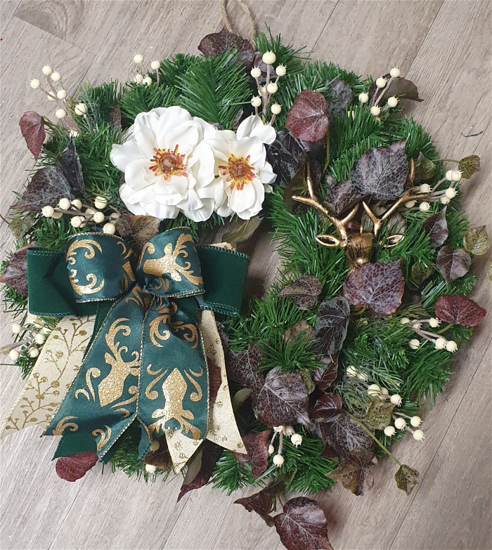 Christmas wreaths and decor | Golden stag wreath