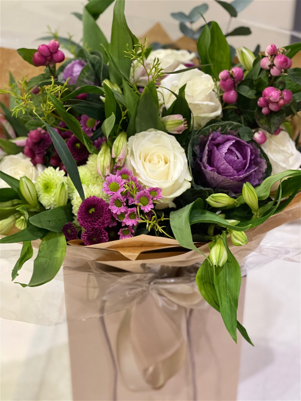 Hand Tied Bouquets and Arrangements | Mother's Day  | Florist Choice Bouquet