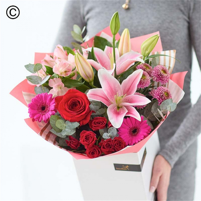 Bouquets | Valentines | Valentines Hand Tied bouquet