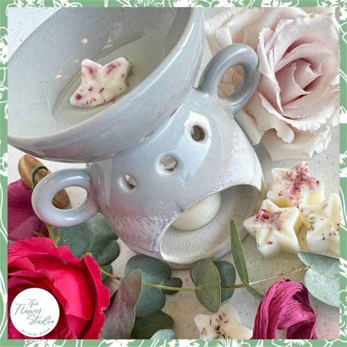 Candles & Wax Melts | Gifts | Lifestyle & Home | Upsell gifts | Botanical Wax Melts