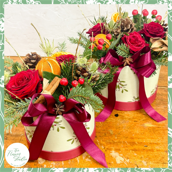 Christmas | Fresh Flowers | Floral Christmas Hatbox
