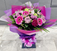 Aquapack Bouquets | Shades of Pink Bouquet