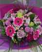 Aquapack Bouquets | Shades of Pink Bouquet