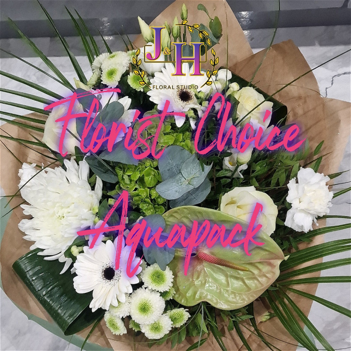 Aquapack Bouquets | Mother's Day Collection | Valentines Collection | Florist Choice Aquapack Bouquet