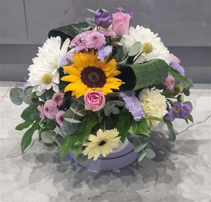Arrangements | A Colourful Summer Hatbox