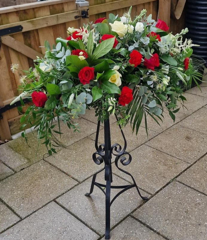 Sympathy | Red & White Casket Spray