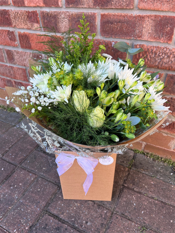 Bouquets | White and Greens