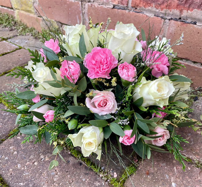 Funerals and Memorial | Memorial Posy (Dish)