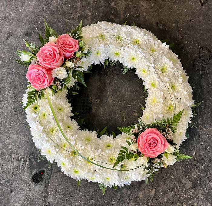 Funerals and Memorial | Based Open wreath