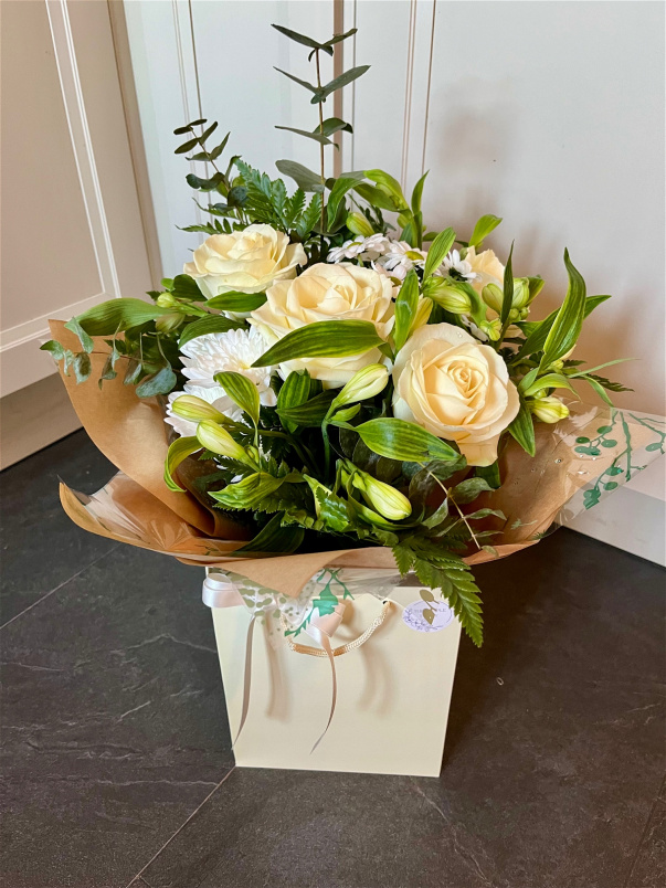 Mother's Day | Neutral Bouquet