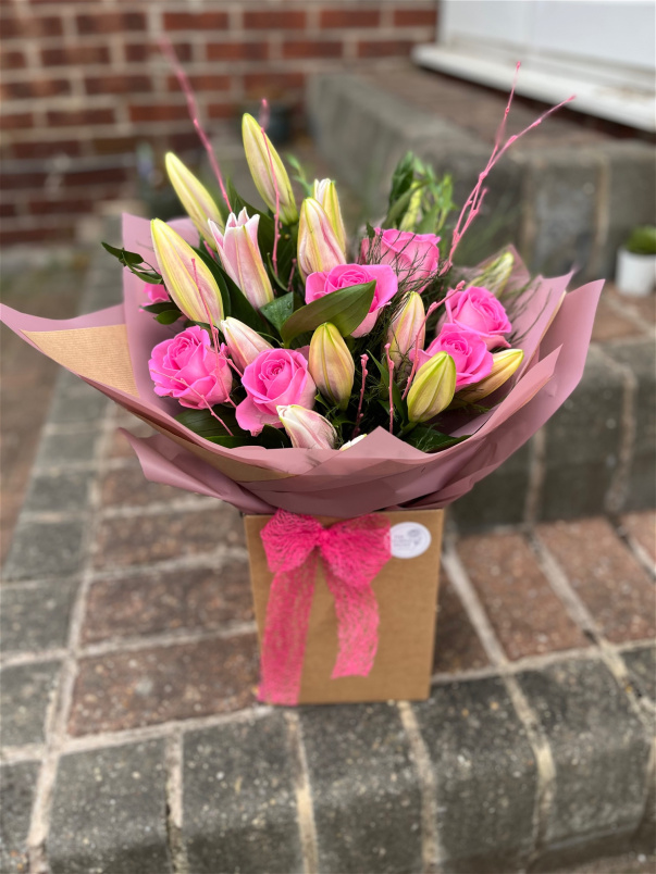 Valentines Day | Valentines Rose and Lily Bouquet