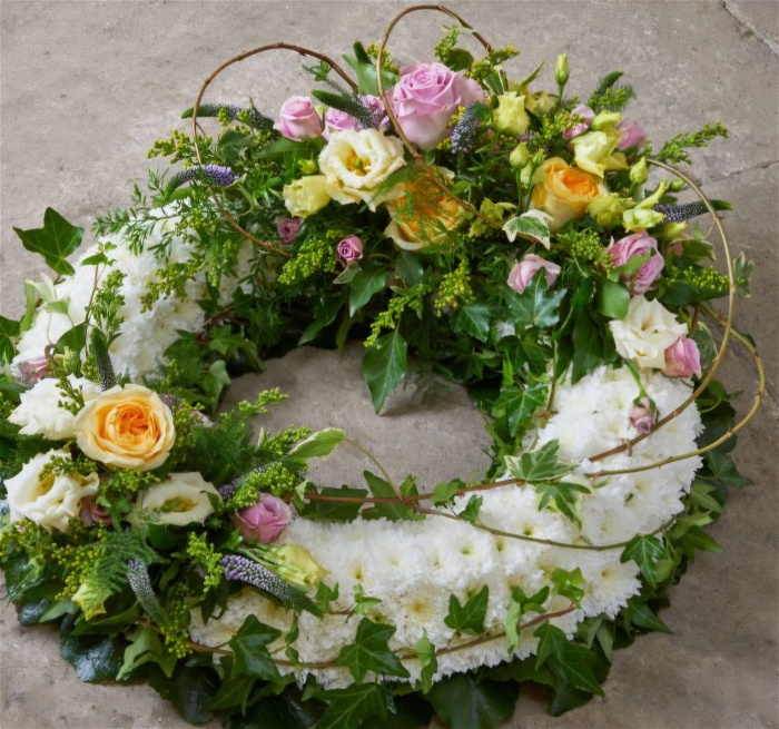 funeral tribute | Open Wreath | Open wreath