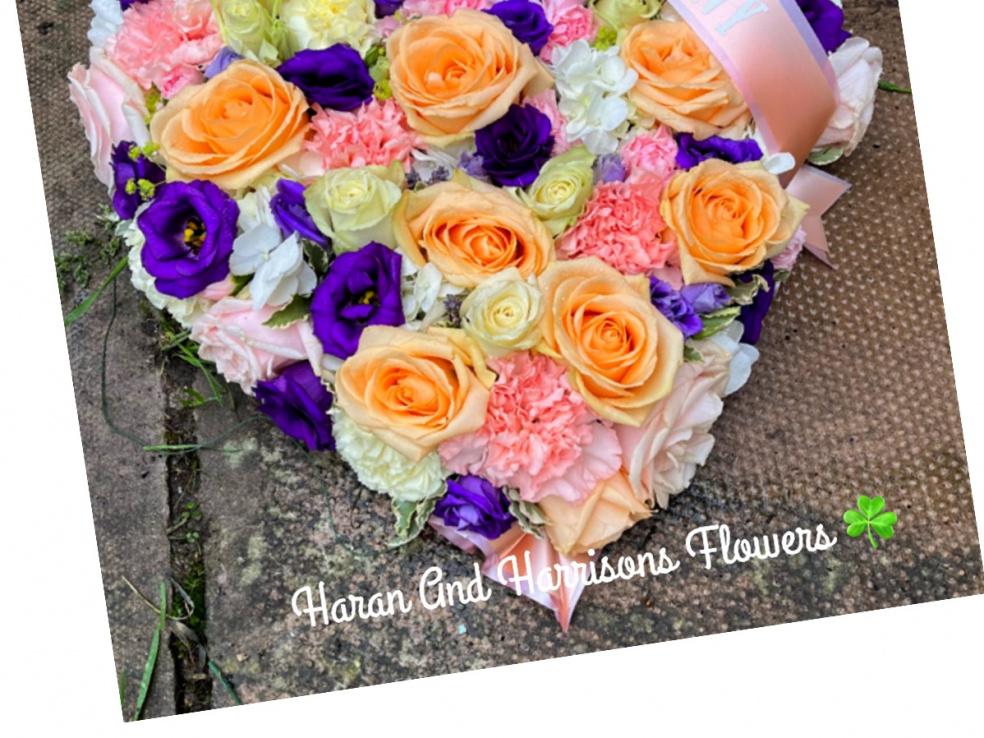 Haran and Harrisons Flowers | Hackney | Funeral