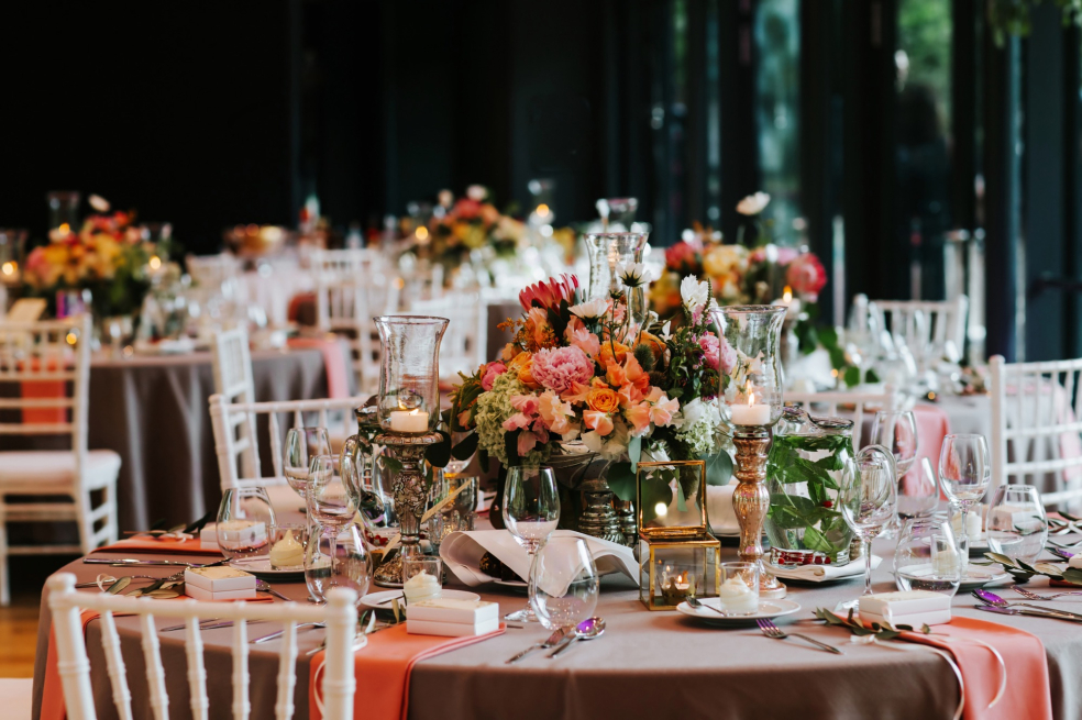 Twigs & Twine I Wedding Flowers | Essex | Home