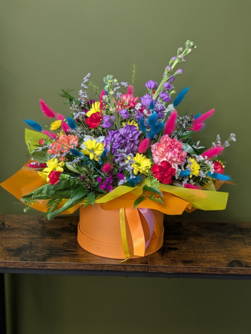 Flowers by Lavish | Coalville | Same day Flower Delivery in Coalville. How it works and what to expect.