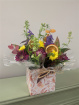 Fresh Flowers | The rustic charm petite floral box