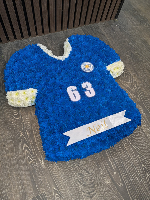 Funeral Flowers | Special Funeral Tributes | Football shirt tribute