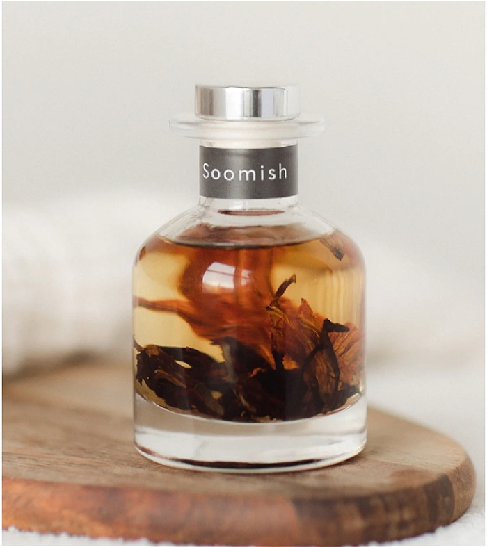 Reed diffusers | Sweet Honey & Tobacco Leaf Botanical Reed Diffuser