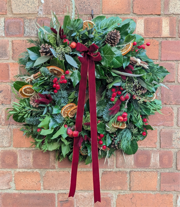 Christmas Collection | Fresh Christmas Wreaths | The Burgandy One