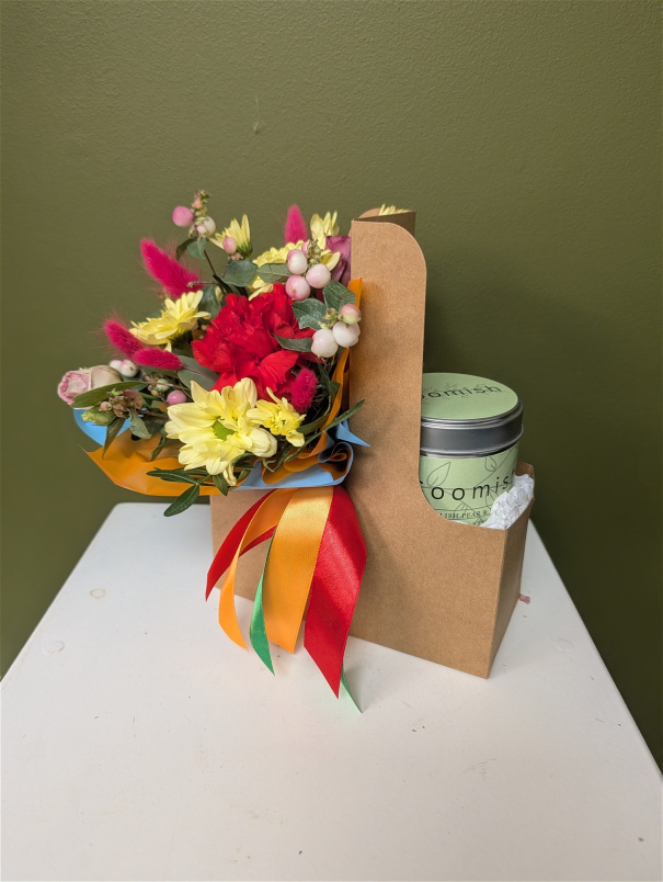 Candles | Fresh Flowers | The bloom and candle duo