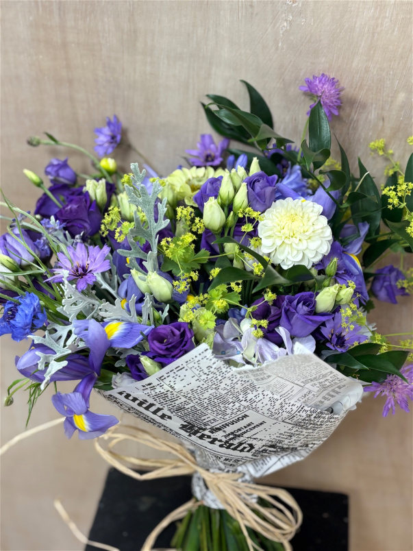 Arrangements | Bouquets | Gifts | Mother's Day | Florist Choice Seasonal Bouquet