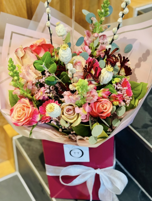 Tiddly Tulips | Harborne | Luxury Mothers Day Bouquets in Birmingham and Choosing the Perfect Flowers