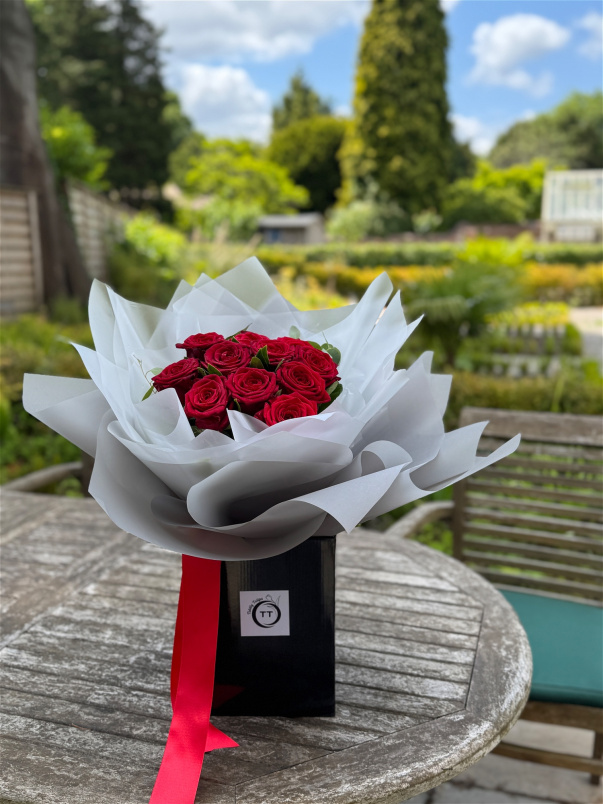 Arrangements | Bouquets | Father's Day | Gifts | Classic Love Bunch